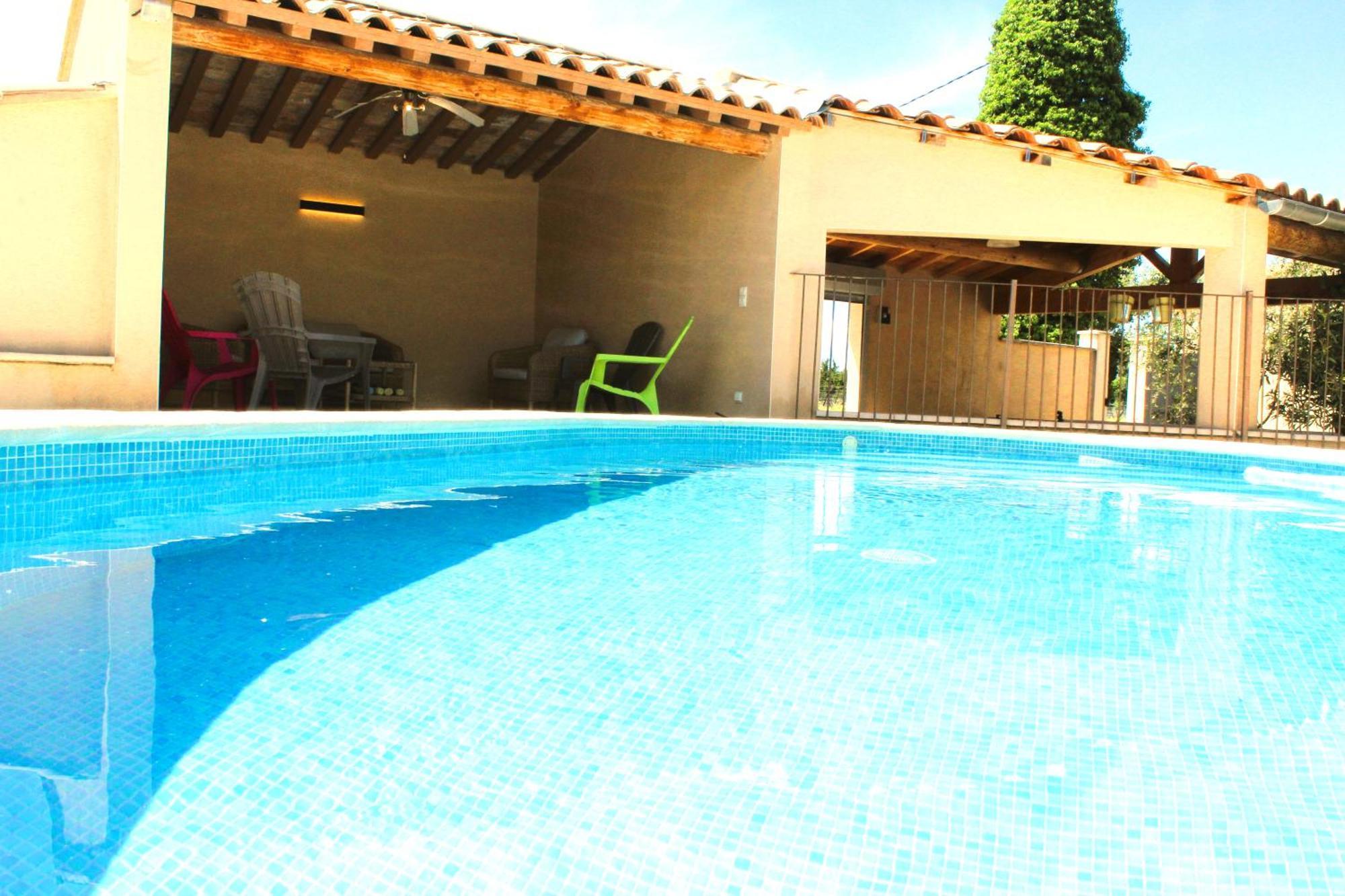 Mas La Gentille ,,, A La Campagne , Beautiful Outdoor , Swimming Pool , Pool House , Nice Green Garden , Bbq ,,, Only For You , Pour Passer Un Sejour Inoubliable Pernes-les-Fontaines Buitenkant foto